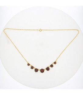 Collier 7 fleurs grenat